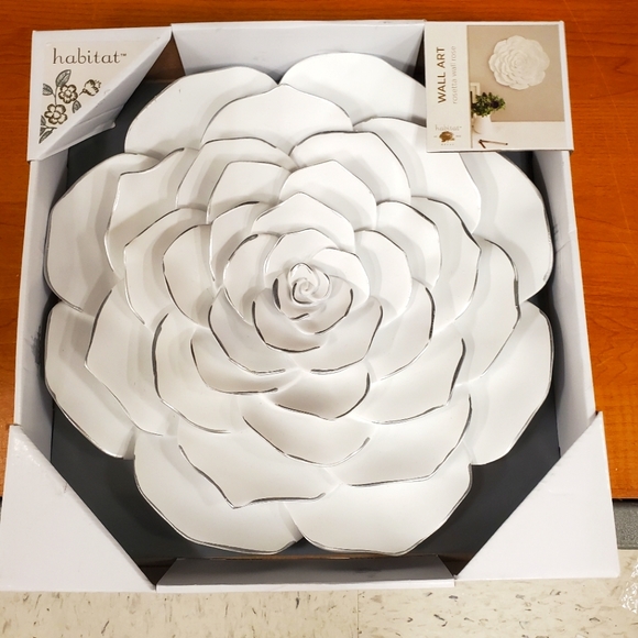 Brewsters Other - CERAMIC WALL FLOWER